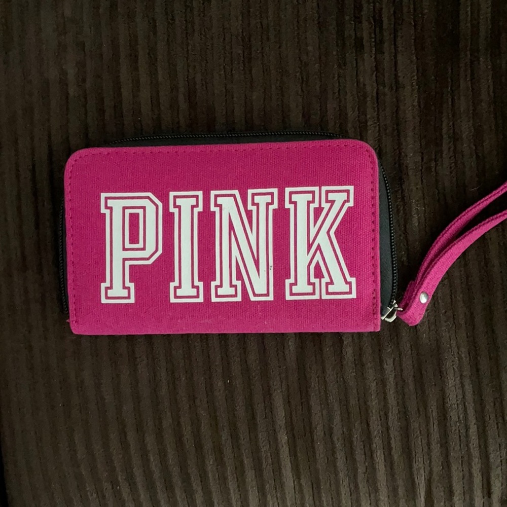 PINK WRISTLET